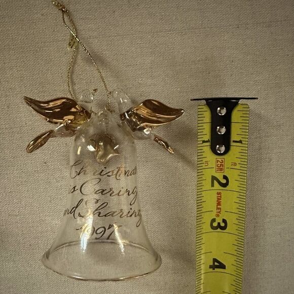 Vintage 1998 crystal bell with gold doves, and gold writing and heart clapper. - Picture 5 of 7